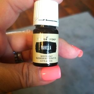 Young living Vanilla oil